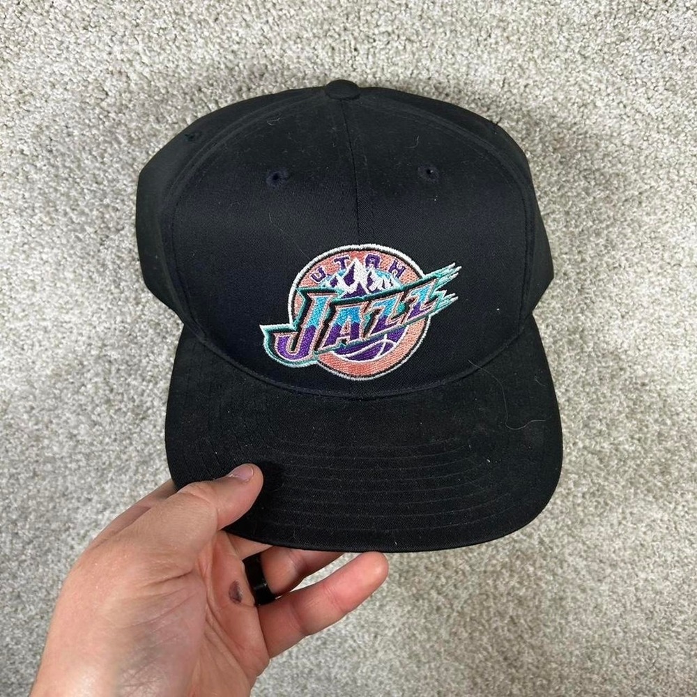 Vintage 90s Utah Jazz black twill plain logo SnapBack hat cap ANNCO